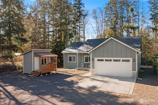 293 Duck Lake Drive NE, Ocean Shores, WA 98569