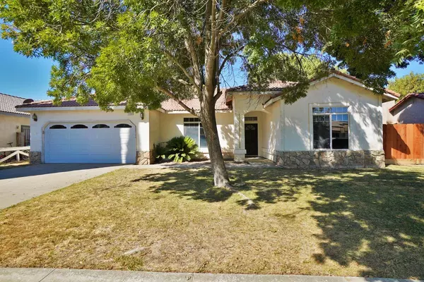 1133 Cousins Court, Lemoore, CA 93245