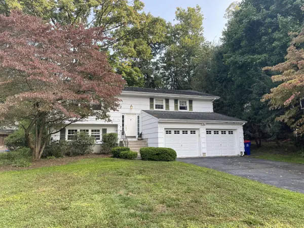 104 Carroll Road, Fairfield, CT 06824