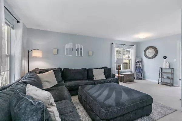 701 W Benham ST, Kirkland, IL 60146