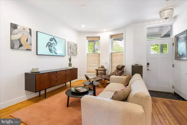 2938 HUNTINGDON AVE, Baltimore, MD 21211