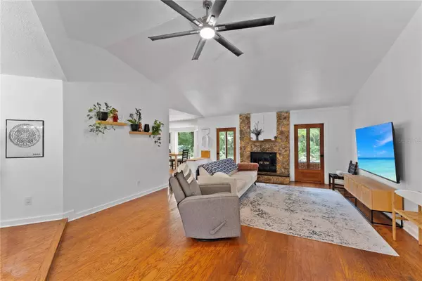 420 COLUMBUS CIR, Longwood, FL 32750