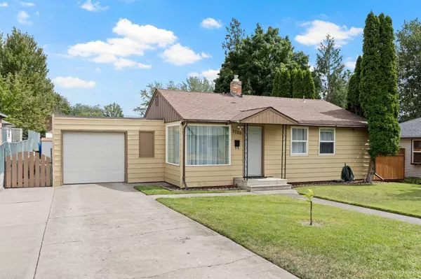 5720 N A St, Spokane, WA 99206