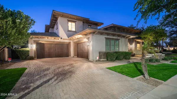 306 W ALAMOSA Drive, Chandler, AZ 85248