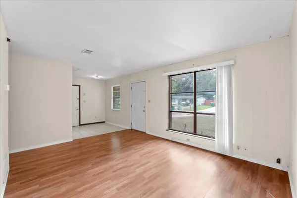 216 Revere Drive, Fort Walton Beach, FL 32547