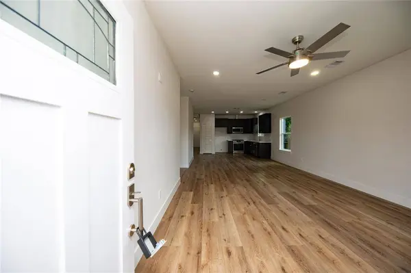 8321 Comal ST, Houston, TX 77051