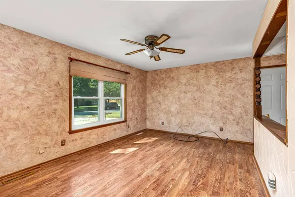 778 N McComas, Wichita, KS 67203