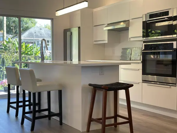 500 DOUGLAS CRES, Richmond, BC V7B 1E5