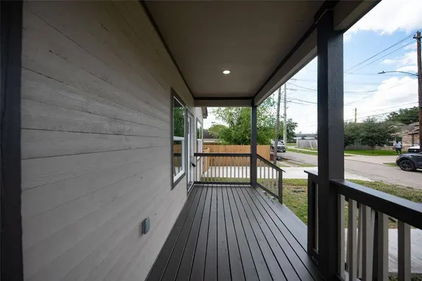 8321 Comal ST, Houston, TX 77051