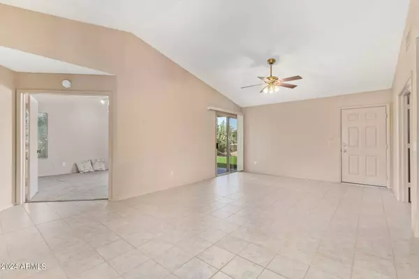 16022 S 29TH Street, Phoenix, AZ 85048