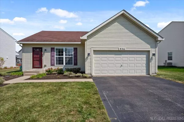 936 WILBE ST, Plano, IL 60545