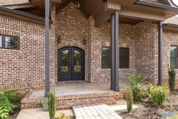 2609 Chapel Hill Road SW, Decatur, AL 35603