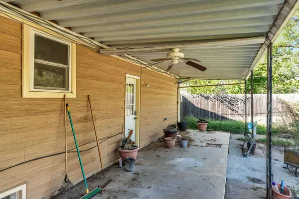 778 N McComas, Wichita, KS 67203