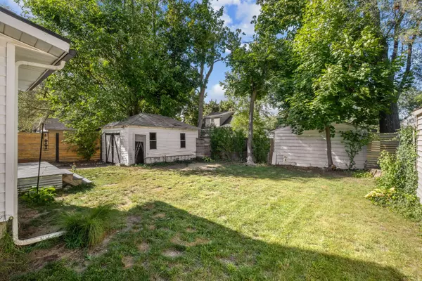 1047 Arlington NE Street, Grand Rapids, MI 49505