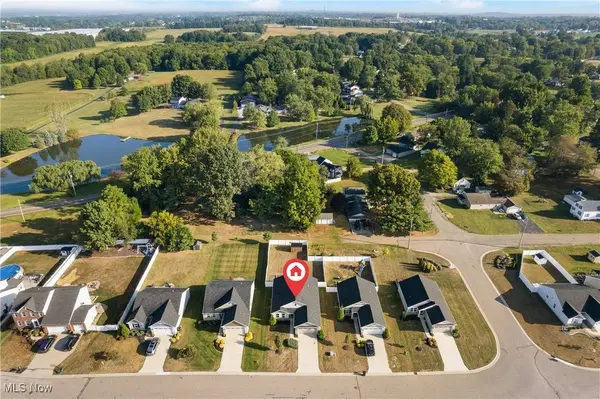 7043 Gauntlet ST SW, Massillon, OH 44646