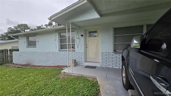18 W Golden ST, Beverly Hills, FL 34465