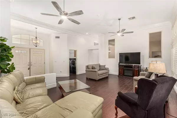 1228 Dover Glen Drive, North Las Vegas, NV 89031