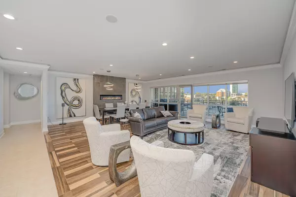 101 Harbor Greene Drive #W302, Bellevue, KY 41073