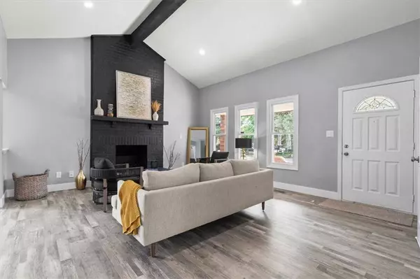 6015 Michigan AVE, Kansas City, MO 64130