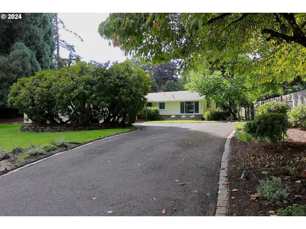 2662 DONNER PL, Eugene, OR 97401