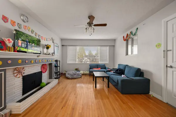 10091 AINSWORTH CRES, Richmond, BC V7A 3V3