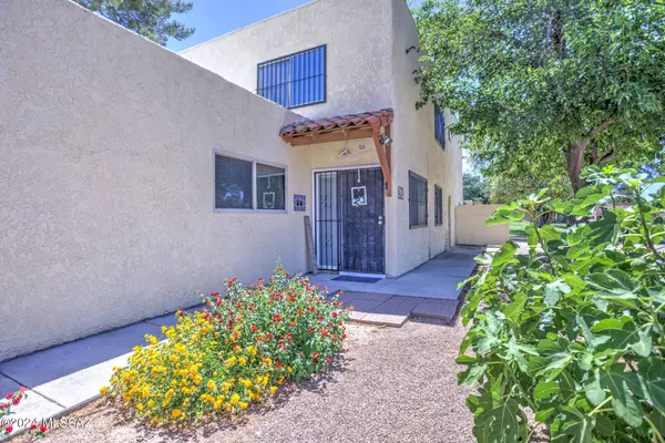 6572 Calle La Paz  #C, Tucson, AZ 85715