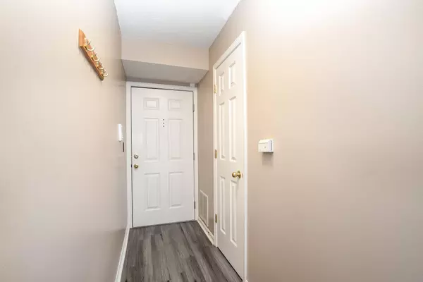 413 Poinsetta Court #6, Florence, KY 41042