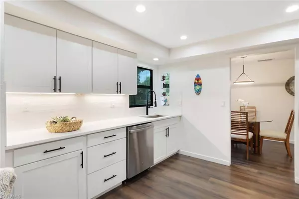 4400 11th AVE SW, Naples, FL 34116