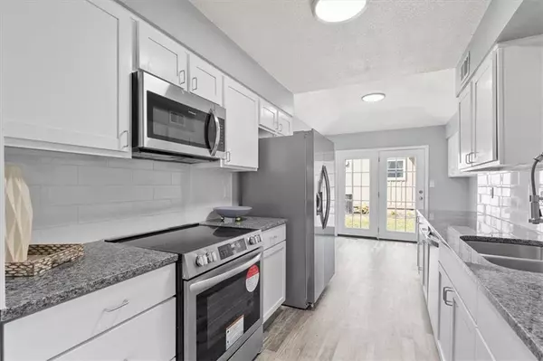 6015 Michigan AVE, Kansas City, MO 64130