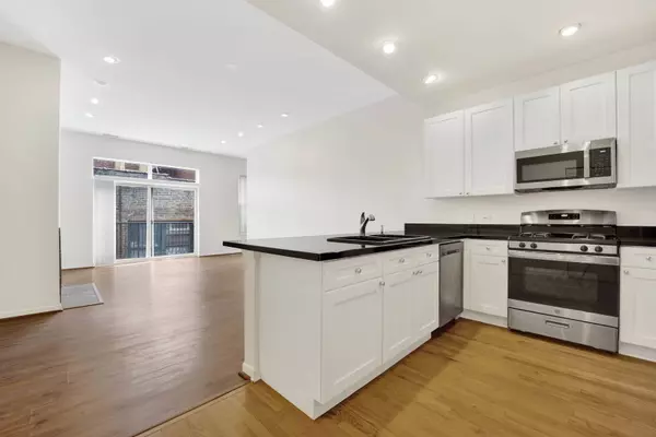 247 W Scott ST #410, Chicago, IL 60610