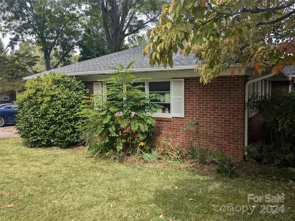 350 S main AVE, Newton, NC 28658