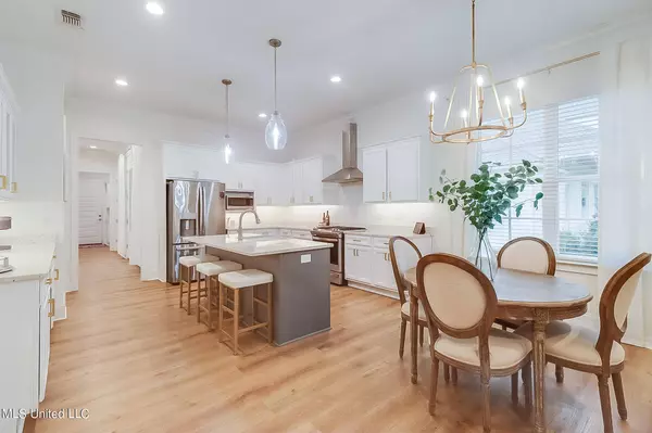 404 2nd Street, Gulfport, MS 39507