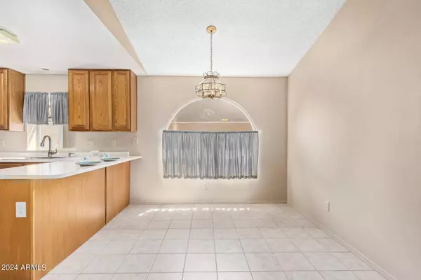 16022 S 29TH Street, Phoenix, AZ 85048