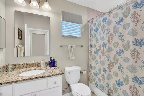 6160 Spicewood LN, Vero Beach, FL 32966