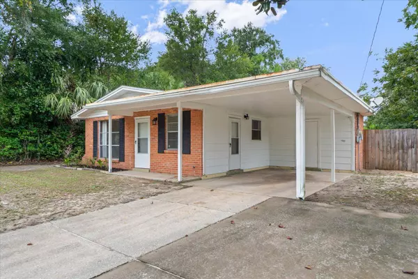 216 Revere Drive, Fort Walton Beach, FL 32547