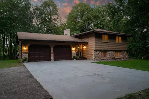 4941 184th AVE NW, Nowthen, MN 55303