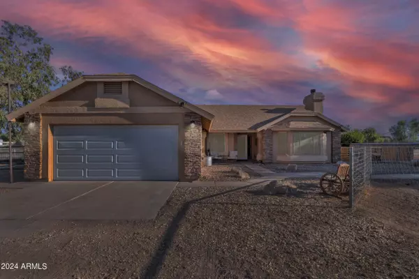 370 E RANCH Road, San Tan Valley, AZ 85140