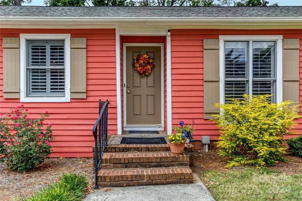 21216 Rio Oro DR, Cornelius, NC 28031