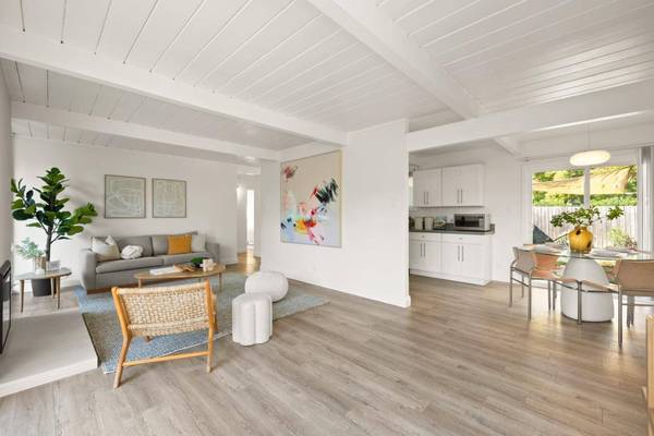 2443 Thaddeus DR, Mountain View, CA 94043