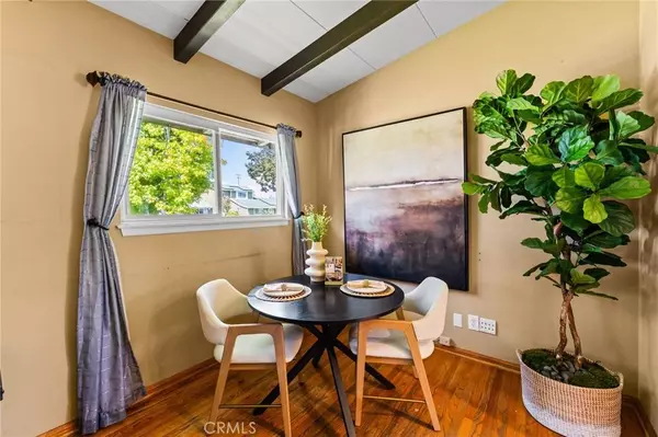 512 S Jefferson AVE S, Fullerton, CA 92832