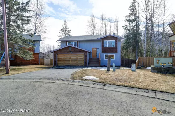18671 Kings Point CIR, Eagle River, AK 99577