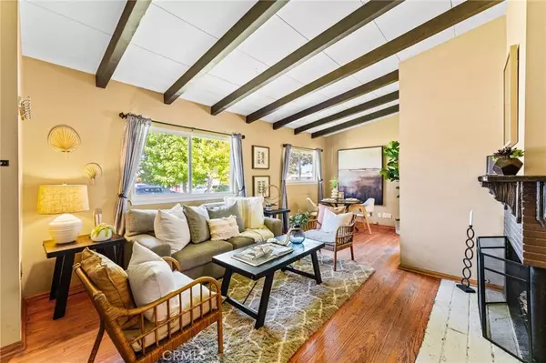 512 S Jefferson AVE S, Fullerton, CA 92832