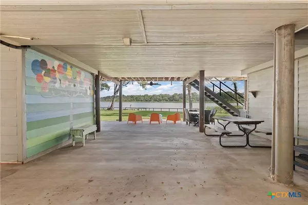 298 LCR Redbud A, Mexia, TX 76667