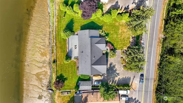 4427 Loomis Trail RD, Blaine, WA 98230