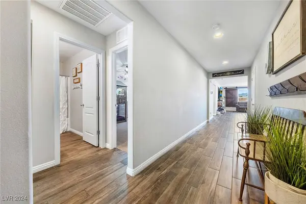 3776 E Gunnison Avenue, Pahrump, NV 89061