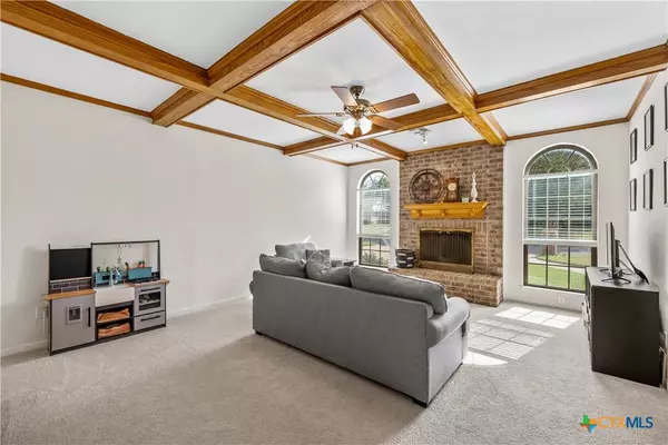 226 Westhill DR, Hewitt, TX 76643