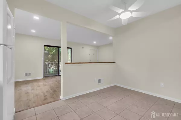 4115 Birchwood CT, North Brunswick, NJ 08902