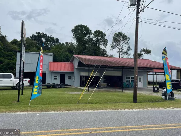 9 East AVE, Mcrae-helena, GA 31055