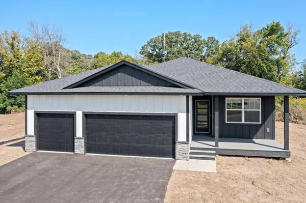 13390 Cadogan WAY, Rosemount, MN 55068