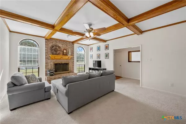 226 Westhill DR, Hewitt, TX 76643